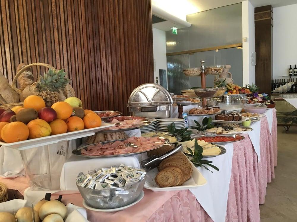 Hotel Beau Rivage Pineta ليدو دي يسولو المظهر الخارجي الصورة