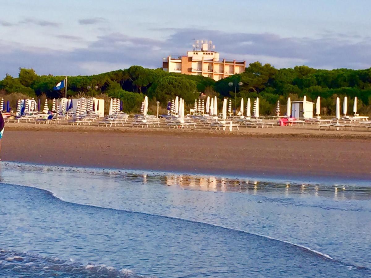 Hotel Beau Rivage Pineta ليدو دي يسولو المظهر الخارجي الصورة