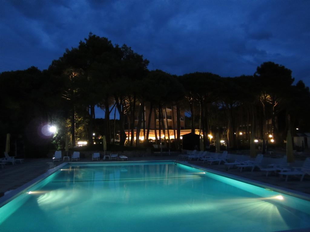 Hotel Beau Rivage Pineta ليدو دي يسولو المظهر الخارجي الصورة